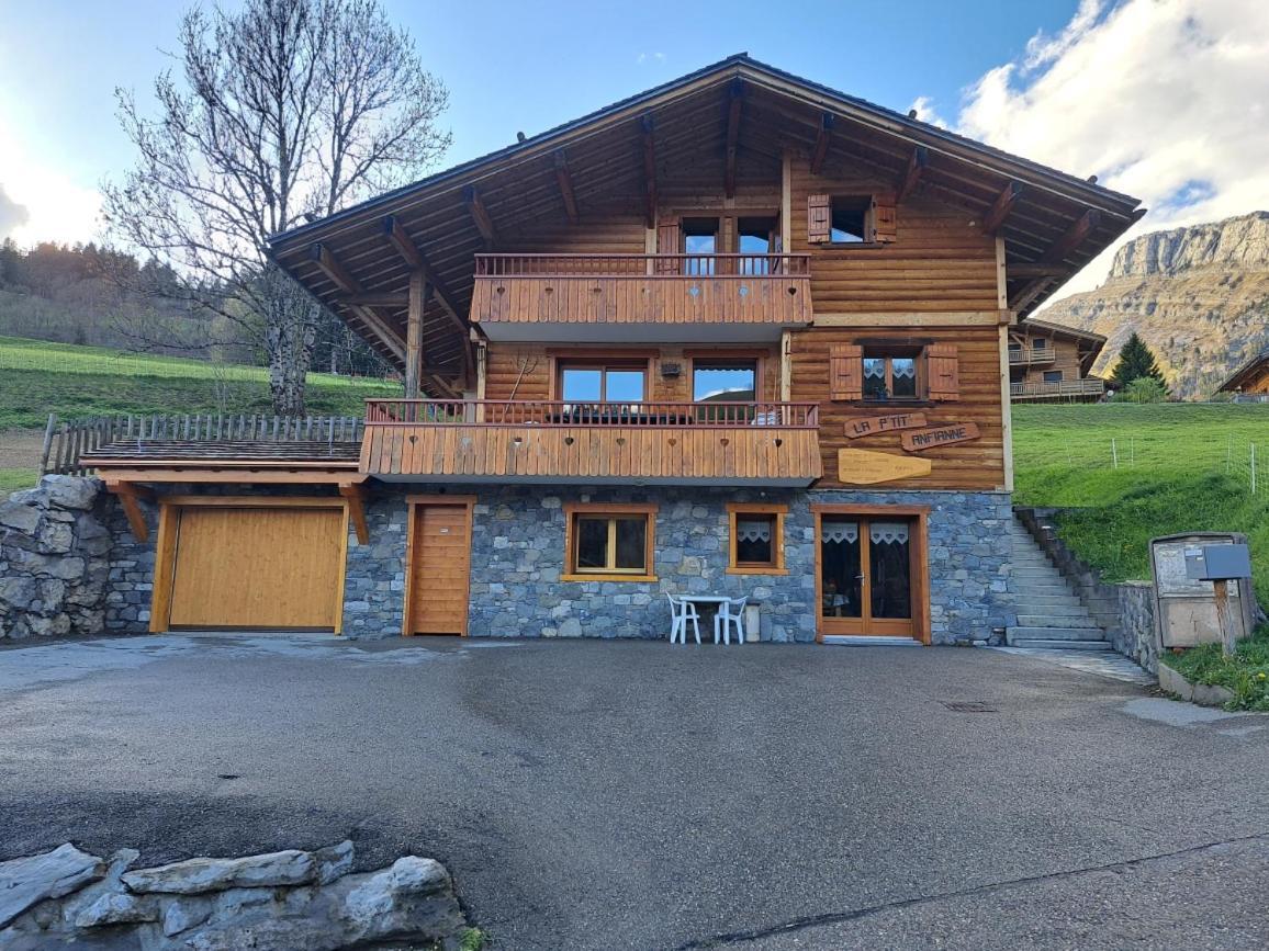 Vila La Petite Anfiane Le Grand-Bornand Exteriér fotografie